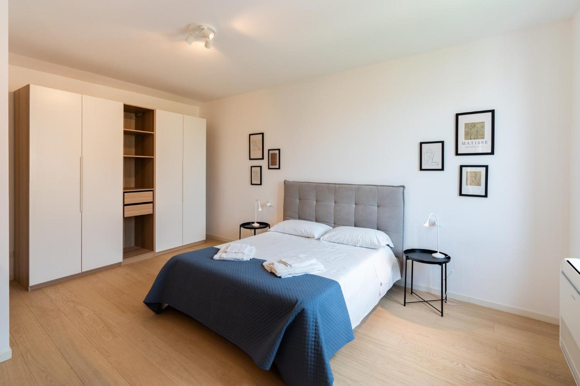 Apartahotel Palazzo Delle Guglie By Postcardsfrom *